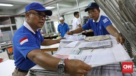 FOTO : Restorasi Dokumen di ANRI Pascabanjir Jakarta