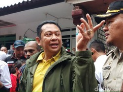 Cek Posko di Pengadegan, Bamsoet Minta Pemprov DKI Pikirkan Solusi Banjir