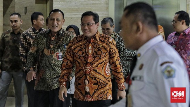 Deputi Penindakan KPK menjelaskan alasan dirinya menyambut Ketua BPK yang akan diperiksa sebagai saksi untuk tersangka kasus korupsi SPAM di Kementerian PUPR.