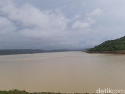 Gubernur Sulsel Tegaskan Tinggi Air di Cekdam Bili-Bili Masih Normal