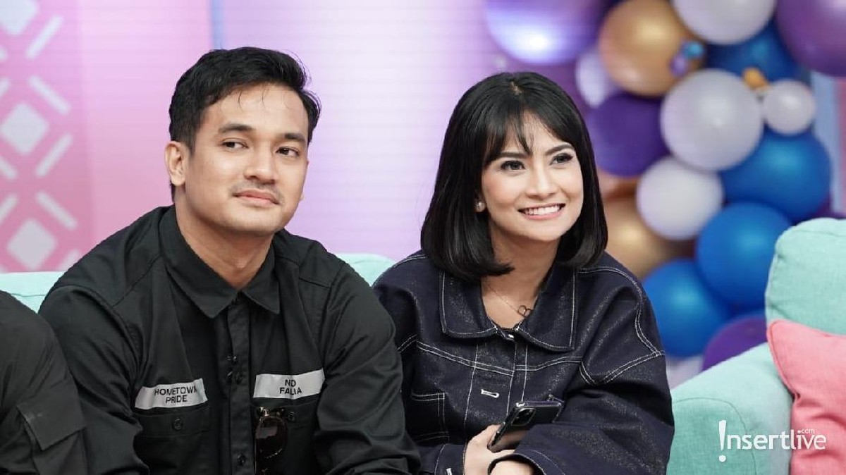 Vanessa Angel dan Bibi Ardiansyah untuk pertama kali muncul di televisi nasional usai resmi menikah pada 15 Desember 2019 lalu&period; 