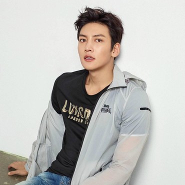 Ji Chang Wook Minder Punya Wajah Ganteng dengan Kelopak Mata besar