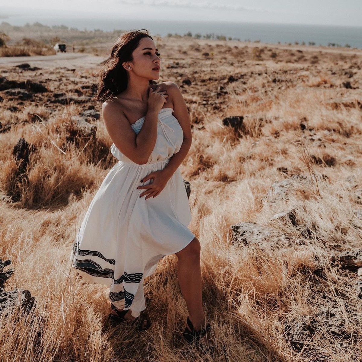 Mutia Ayu baru saja menunjukkan kehamilan besar di akun Instagram&period; Oleh karena itu&comma; intip transformasi istri Glenn Fredly sebelum dan sesudah hamil yuk&excl;