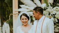 Beberapa waktu lalu Glenn mengumumkan kalau istrinya hamil. (Foto: Instagram/ @mutia_ayuu)