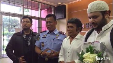 img-title Ridho Rhoma Bebas Dua Bulan Lebih Cepat Karena Cuti Bersyarat