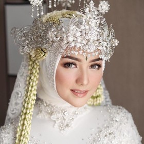 Cantiknya Citra Kirana Pakai Siger dan Kebaya Sunda Saat Akad Nikah