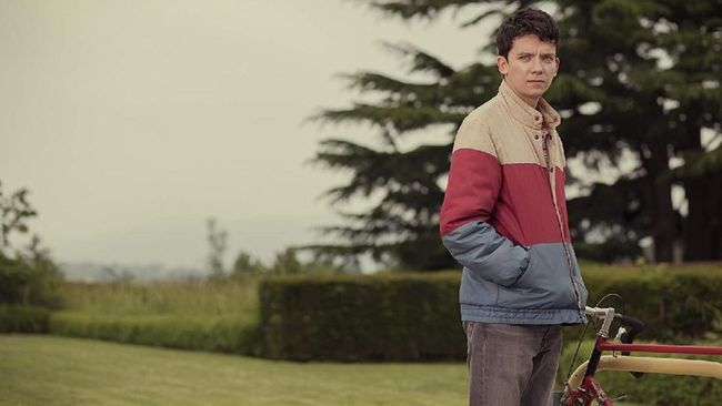 Petualangan asmara Otis terekam dalam trailer terbaru musim kedua serial Sex Education yang dirilis layanan streaming Netflix pada Selasa (7/1).