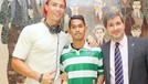 Martunis Sarbini&comma; anak angkat Cristiano Ronaldo akan segera melangsungkan pernikahan&period; Intip lagi kebersamaan Martunis dan Cristiano Ronaldo yuk&excl;&period;