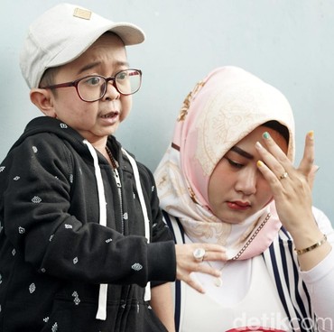 Istri Curhat Pilu, Rumah Tangga Daus Mini Jadi Sorotan