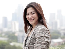 Dita Fakhrana Tak Bosan Blokir Netizen yang Kirim DM Kotor