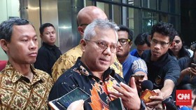 Selain Komisioner KPU, OTT KPK Turut Jaring Tiga Orang