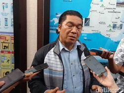 Korban Longsor Lebak yang Rumahnya Rusak Terima Bantuan Rp 50 Juta