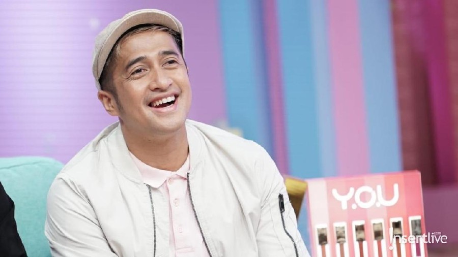 Sudah Siap Mati, Irfan Hakim Beli Kain Kafan dan Penutup Keranda Irfan Hakim sudah membeli kain kafan, penutup keranda, dan lokasi pemakaman untuk mempersiapkan jika dirinya meninggal dunia nanti.