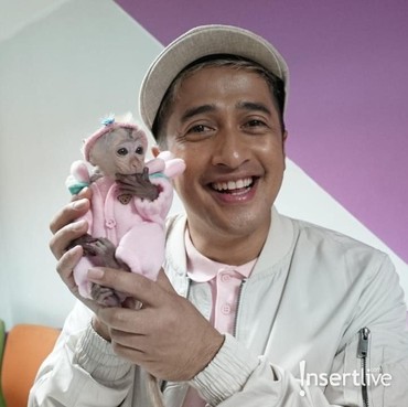 Monyet Irfan Hakim Dipelihara dengan Perawatan Mewah
