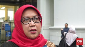 Petugas Siaga Sampai Pagi Bubarkan Kerumunan di Puncak