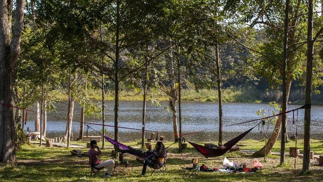 Lokasi Taman Nasional Lore Lindu berada berada di jalur operasi personel Satgas Tinombala yang sedang melakukan pengejaran terhadap teroris MIT Poso.