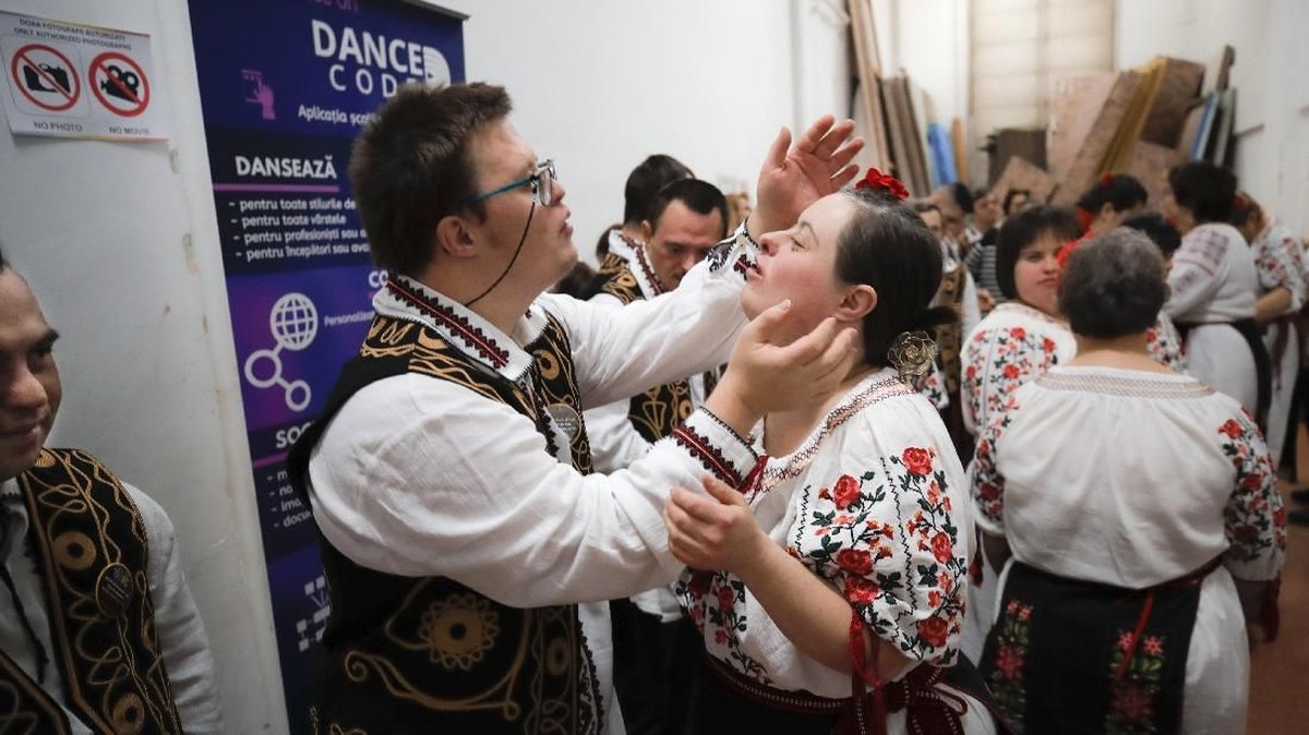 FOTO: Gairah Anak-anak dengan Down Syndrome di Pentas Balet