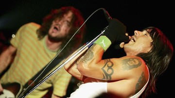 Red Hot Chili Peppers bersiap merilis album terbarunya, jadi yang pertama usai sang gitaris John Frusciante kembali ke band.