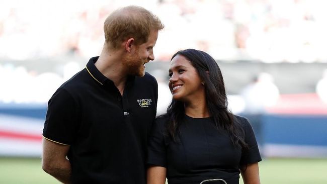 Pangeran Harry disebut sangat "bucin" pada istrinya, Meghan Markle, karena telah menemukan sosok yang tidak dia temukan dari mantan-mantannya.