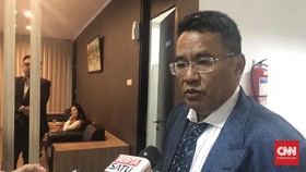 Kasus Wanita Tewas Terjatuh, Hotman Paris Soroti Sistem Lift Kualanamu