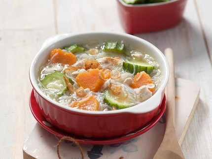 Resep Sayur Bening Oyong, Hidangan Berkuah yang Segar dan Simpel