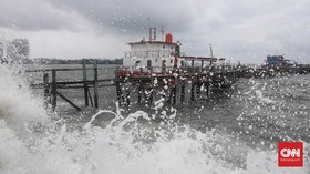 Ratusan Rumah di Kepulauan Sangihe Terendam Gelombang Pasang