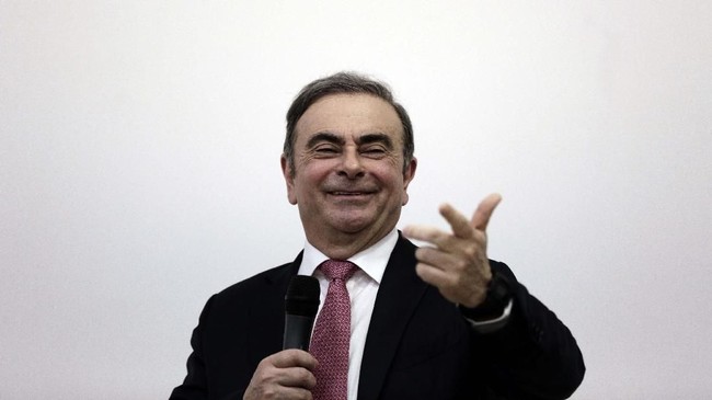 Nissan's former chairman Carlos Ghosn at a press conference in Beirut, Lebanon, Wednesday, Jan. 8, 2020. (AP Photo/Maya Alleruzzo)