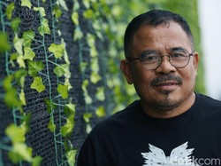 Garin Nugroho Bicara Soal Film Sepeda Presiden, Dibintangi Ariel Tatum