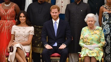img-title Ingkar Janji, Meghan Markle Bikin Ratu Elizabeth Kecewa