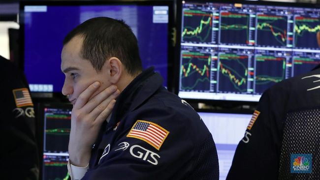 Investor Khawatir Resesi Lagi, Wall Street Dibuka Kebakaran