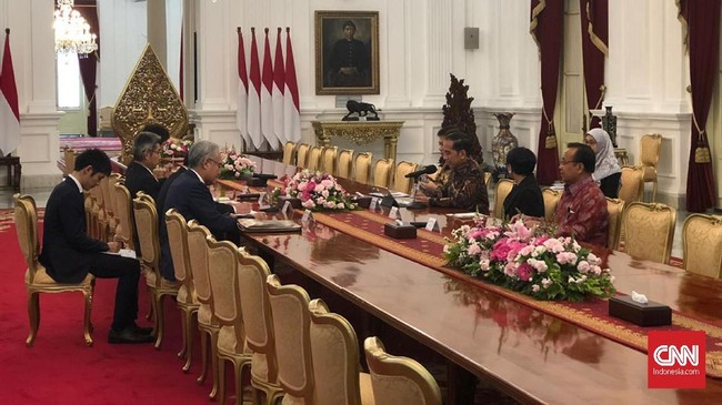 Presiden Jokowi mengajak Jepang berinvestasi di Natuna saat bertemu dengan Menlu Jepang Motegi Toshimitsu.