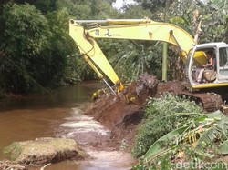 Ancaman Banjir di Depan Mata, Sungai-sungai Pasuruan Dinormalisasi