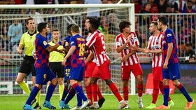 FOTO: Detik-detik Messi dan Joao Felix Ribut