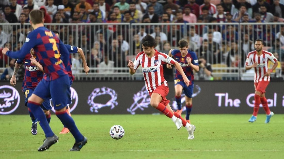 FOTO: Detik-detik Messi dan Joao Felix Ribut