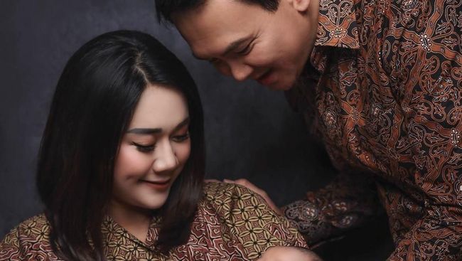 Foto-foto Ahok dan Puput Perkenalkan Anak Serta Harapan Mereka untuk