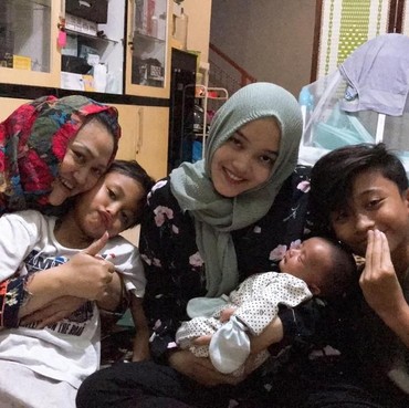 Soal Hak Asuh Anak, Keluarga Lina: Tedy Lebih Percaya Diasuh Orang Lain