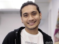 Giorgino Abraham Yakin Tuhan Kasih Waktu Terbaik untuk Menikah