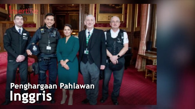 Bangga, Suami Angie 'Virgin' Dapat Penghargaan Pahlawan di Inggris