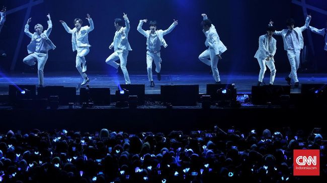 Super Junior memutuskan menggelar comeback pada Selasa (28/1) secara tertutup setelah mempertimbangkan kondisi di tengah ancaman penyebaran virus corona.