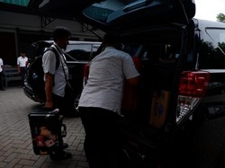 Tak Hanya Rumdin, KPK Juga Geledah Rumah Pribadi Bupati Sidoarjo