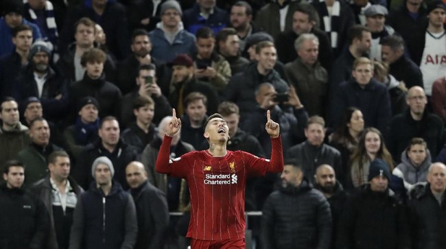 Striker Liverpool, Roberto Firmino memiliki statistik yang mengejutkan musim ini. Ia sangat haus gol bila tampil di laga kandang.