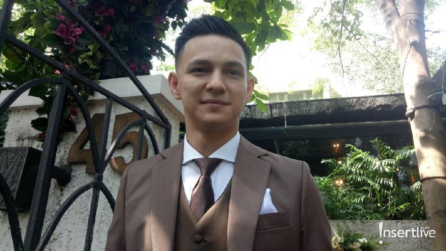 Marcell Darwin ternyata telah menjadi mualaf sebelum menikahi Nabila Faisal.