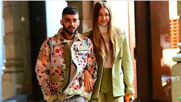 img-title Tato Puisi Tanda Cinta Zayn Malik Lamar Gigi Hadid?
