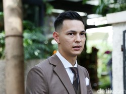 Kesan Puasa Pertama Marcell Darwin hingga Pacar Bule Cita Citata