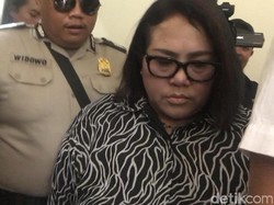 Diam soal Mudik ke Solo di Tengah Rehabilitasi, Nunung Lagi Sakit Gigi