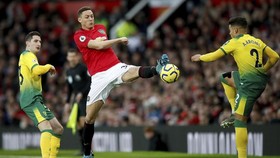 Matic Resmi Perpanjang Kontrak di MU hingga 2023