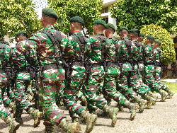 TNI Libatkan Tokoh Adat Cari Prajurit yang Hilang di Tembagapura Papua