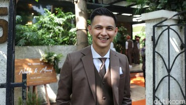 Jadi Mualaf, 3 Artis Pria Ini Jalani Puasa Perdana di Ramadhan 2020