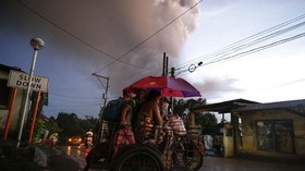 Gunung Taal Erupsi, Mahasiswa RI di Filipina Akan Dievakuasi