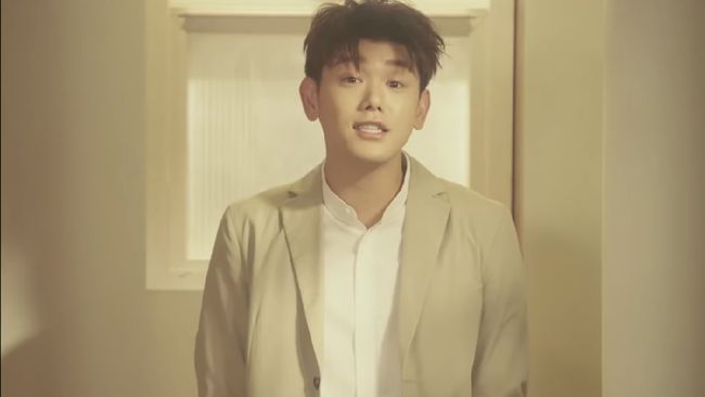 Debut datang ke Indonesia, Eric Nam bakal menyapa penggemarnya di Soehanna Hall, SCBD, Senin (13/1) malam.